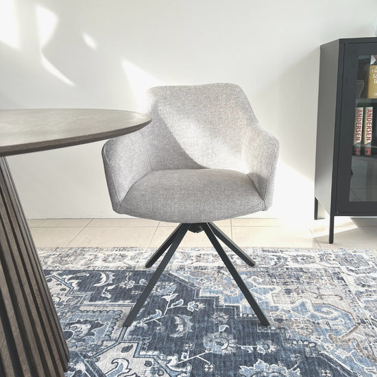 Pau Esstischstuhl mit Drehfunktion - Grau