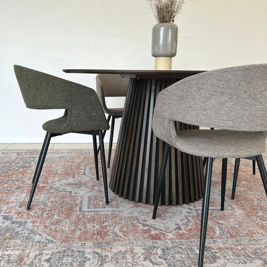 Spisebordssæt - Måne Lamel Spisebord Smoked + Nilo Grøn Stof - Hofstra & Wagner
